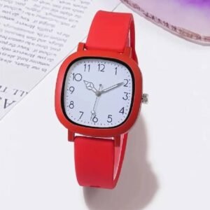 A Chic Watch For Modern Girls